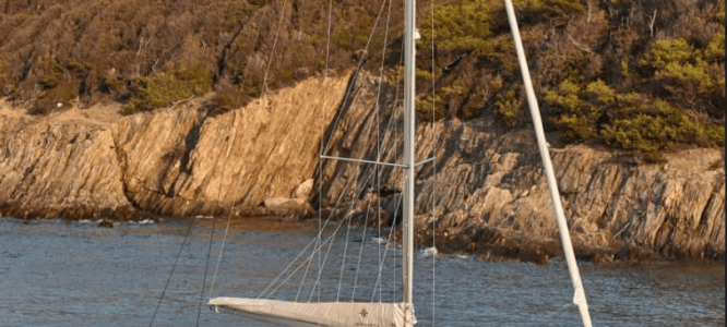 stage de voile en Mediterranée printemps